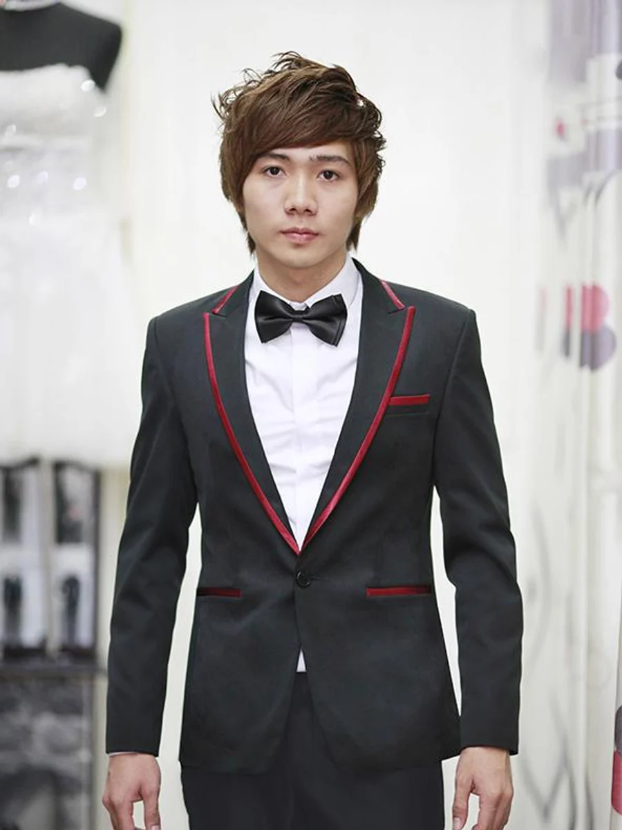 Crimson Edge Tuxedo