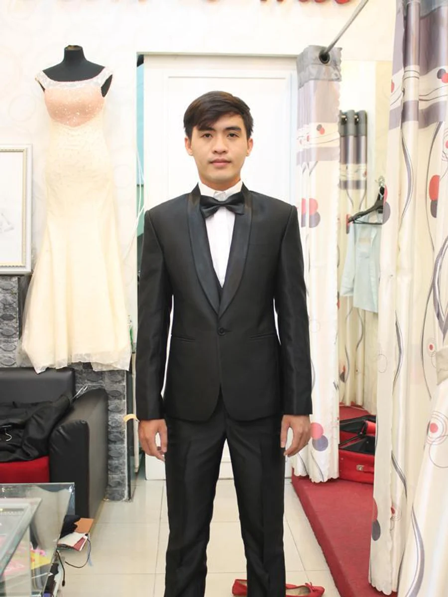 Wide Shawl Collar Tuxedo