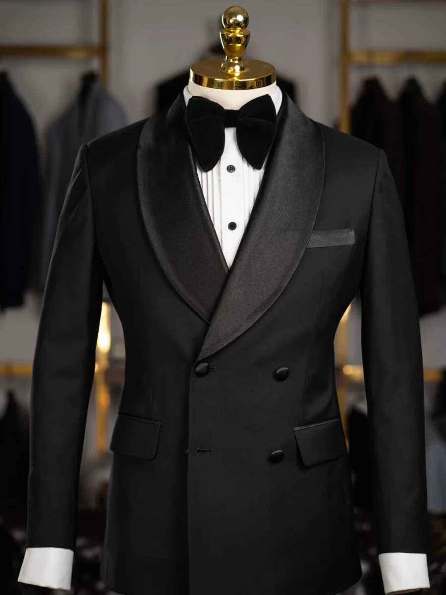 Black Double-Breasted Tuxedo, Wide Shawl Lapel, Satin-Trimmed Flap Pockets